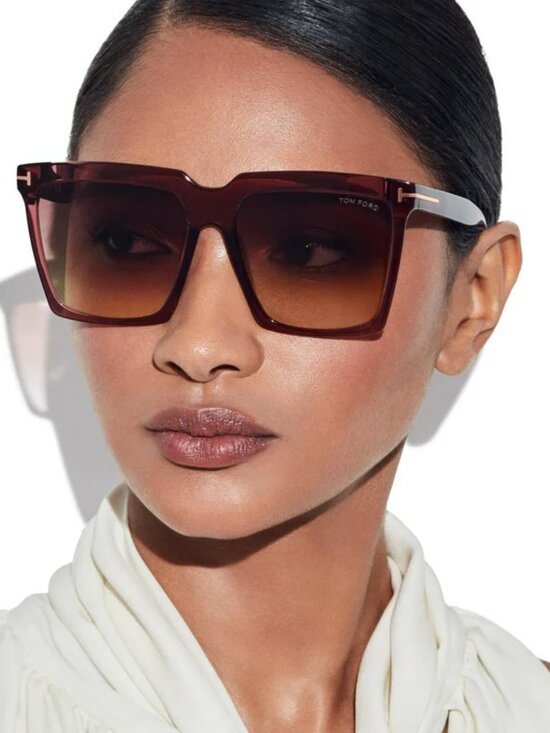 Tom Ford SABRINA-02 Women Sunglasses Bordeaux Gradient Square FT0764 69T
